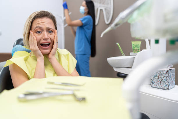 Best Emergency Denture Repair in Alvord, TX